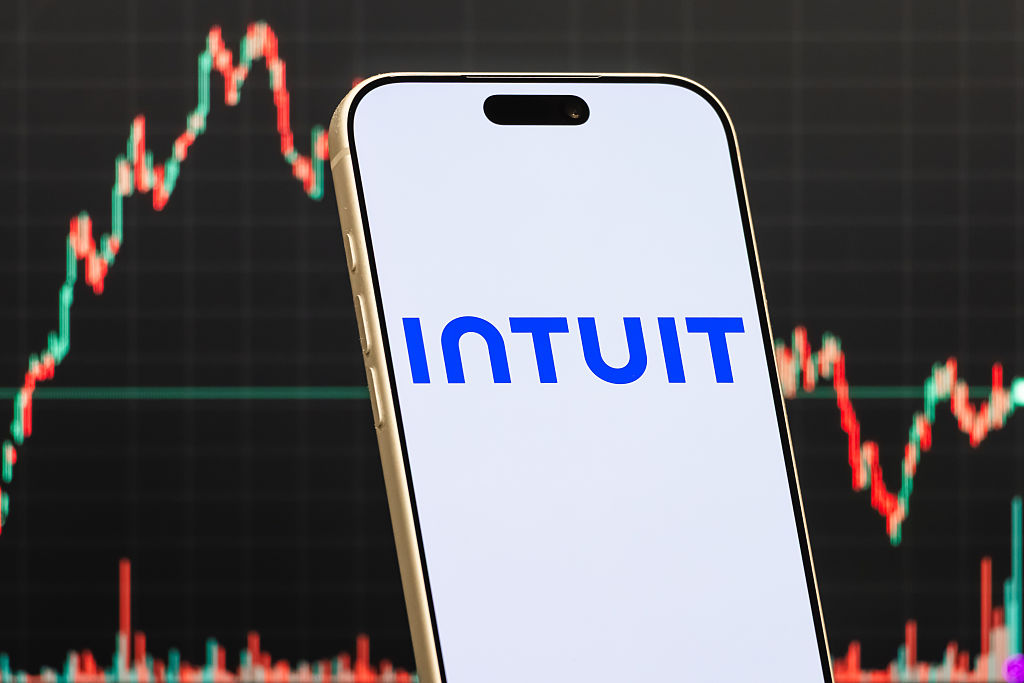 Intuitが3,000人超を削減へ　AI強化のための“痛い再編”を読み解く