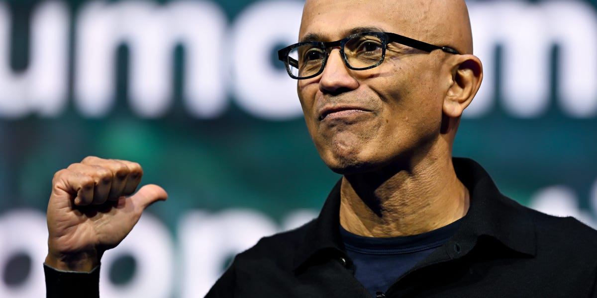 Microsoftが「退職してくれる人」を募る理由：AI投資の裏で進む買い取りプログラムの中身